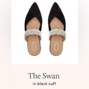 Birdies Black Flats with Geometric Strap Sz 10